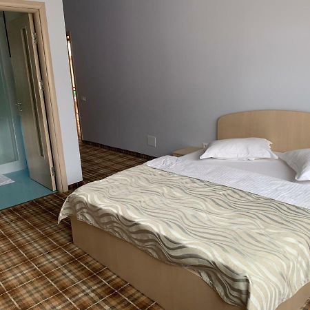 Vila Curcubeu Otel Buşteni Dış mekan fotoğraf