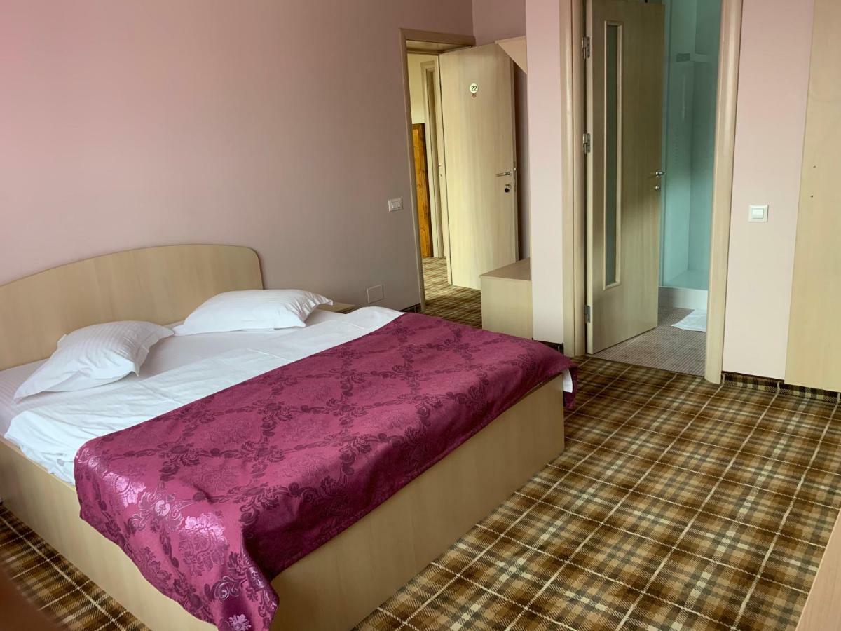 Vila Curcubeu Otel Buşteni Dış mekan fotoğraf