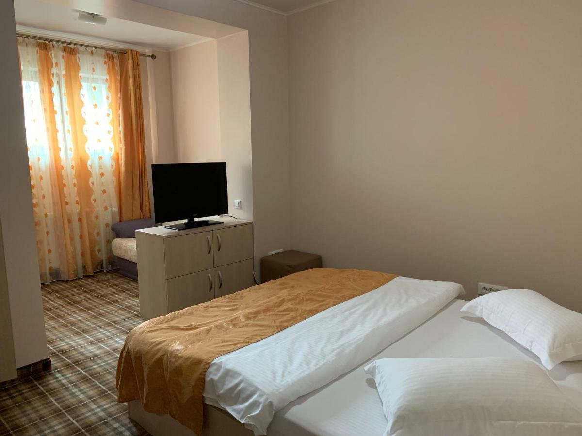 Vila Curcubeu Otel Buşteni Dış mekan fotoğraf