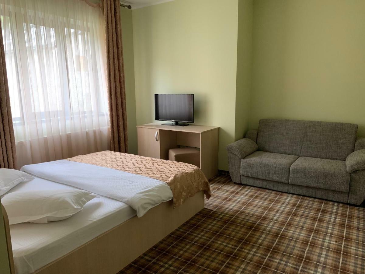 Vila Curcubeu Otel Buşteni Dış mekan fotoğraf