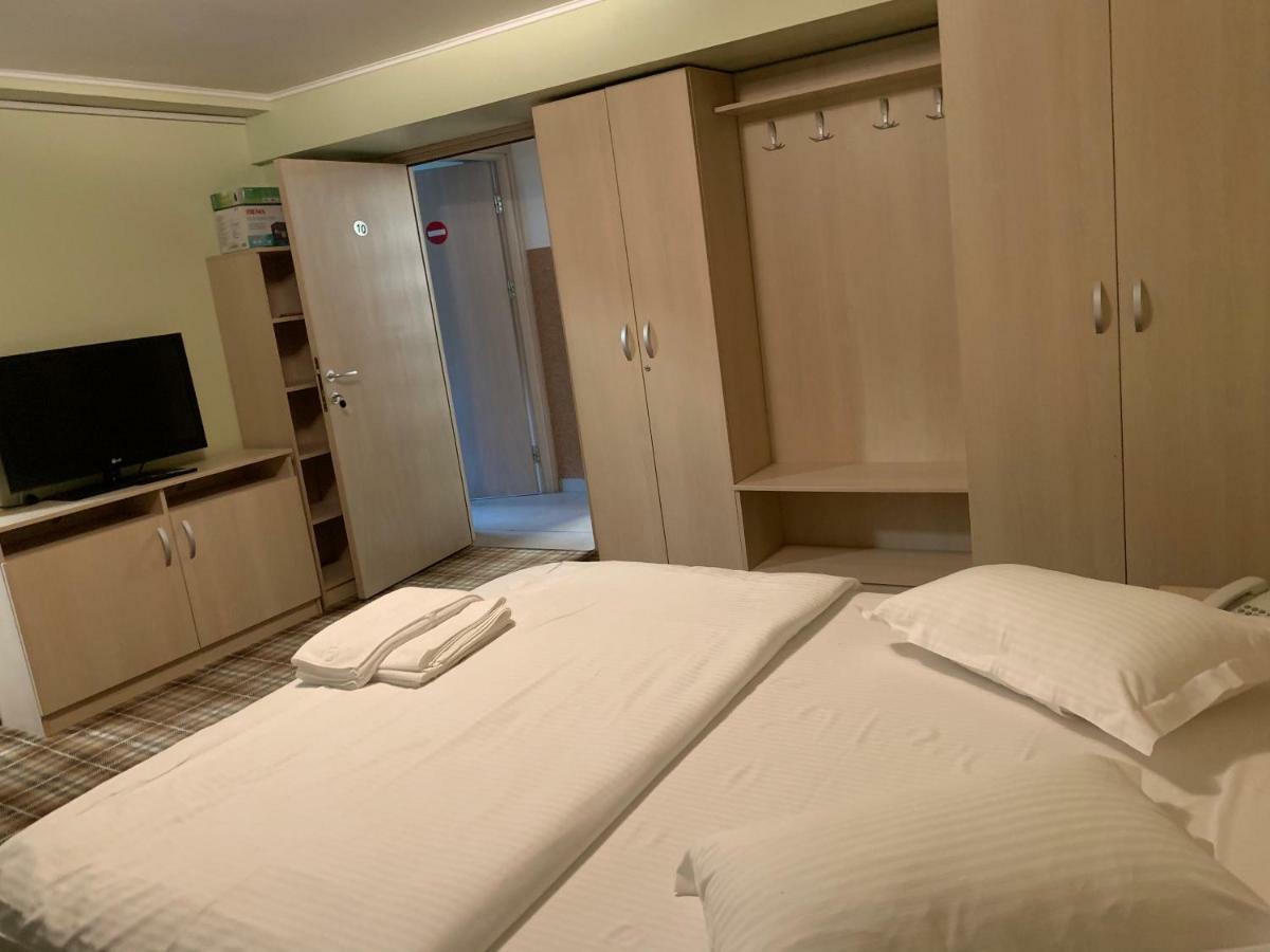 Vila Curcubeu Otel Buşteni Dış mekan fotoğraf