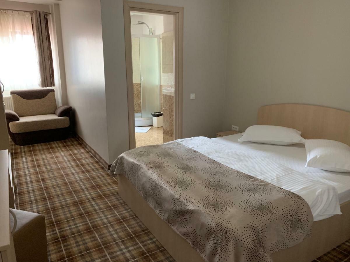 Vila Curcubeu Otel Buşteni Dış mekan fotoğraf